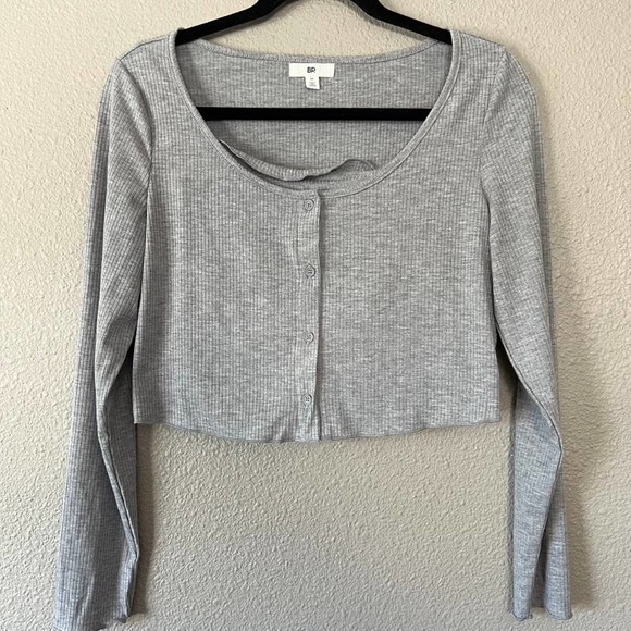 BP. Grey Ribbed Button Front Cropped Long Sleeve Top With Undershirt Cami Med - Picture 1 of 7